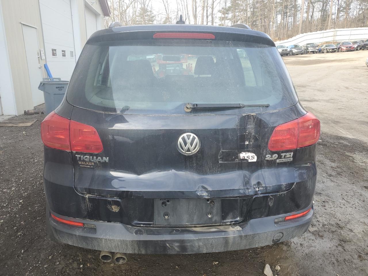 2015 VOLKSWAGEN TIGUAN S - Фото 6