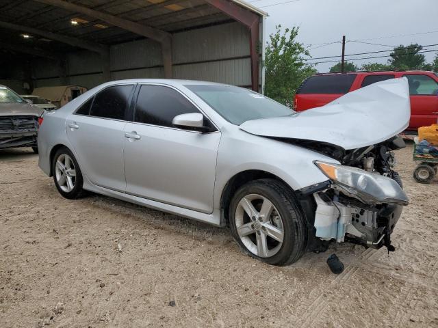 2014 Toyota Camry L - Image 4