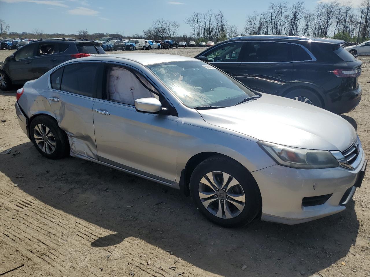 2014 HONDA ACCORD LX - Фото 4
