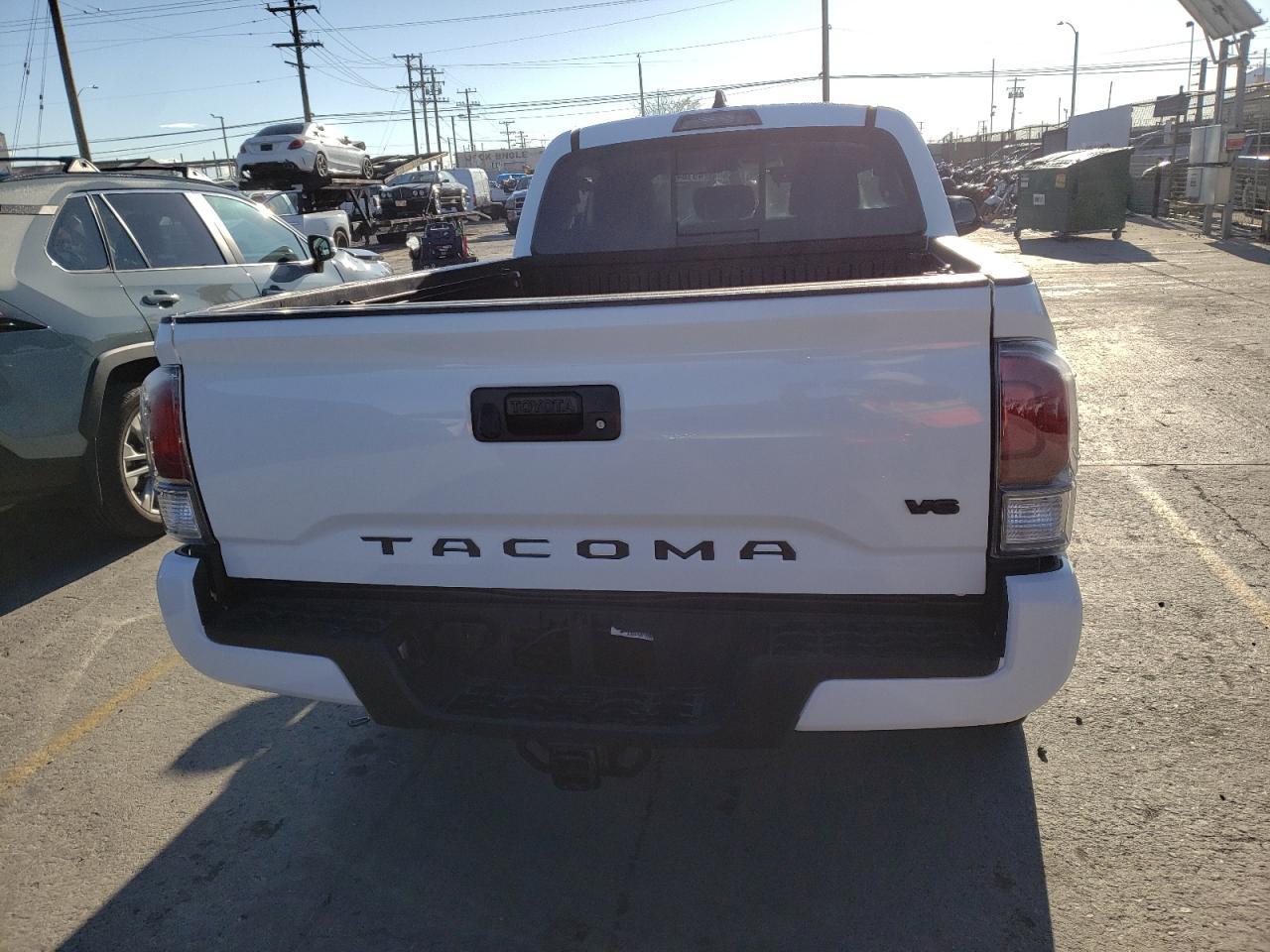 2023 TOYOTA TACOMA DOU - Фото 6
