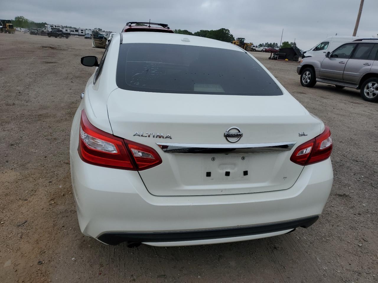 2017 NISSAN ALTIMA 2.5 - Фото 6