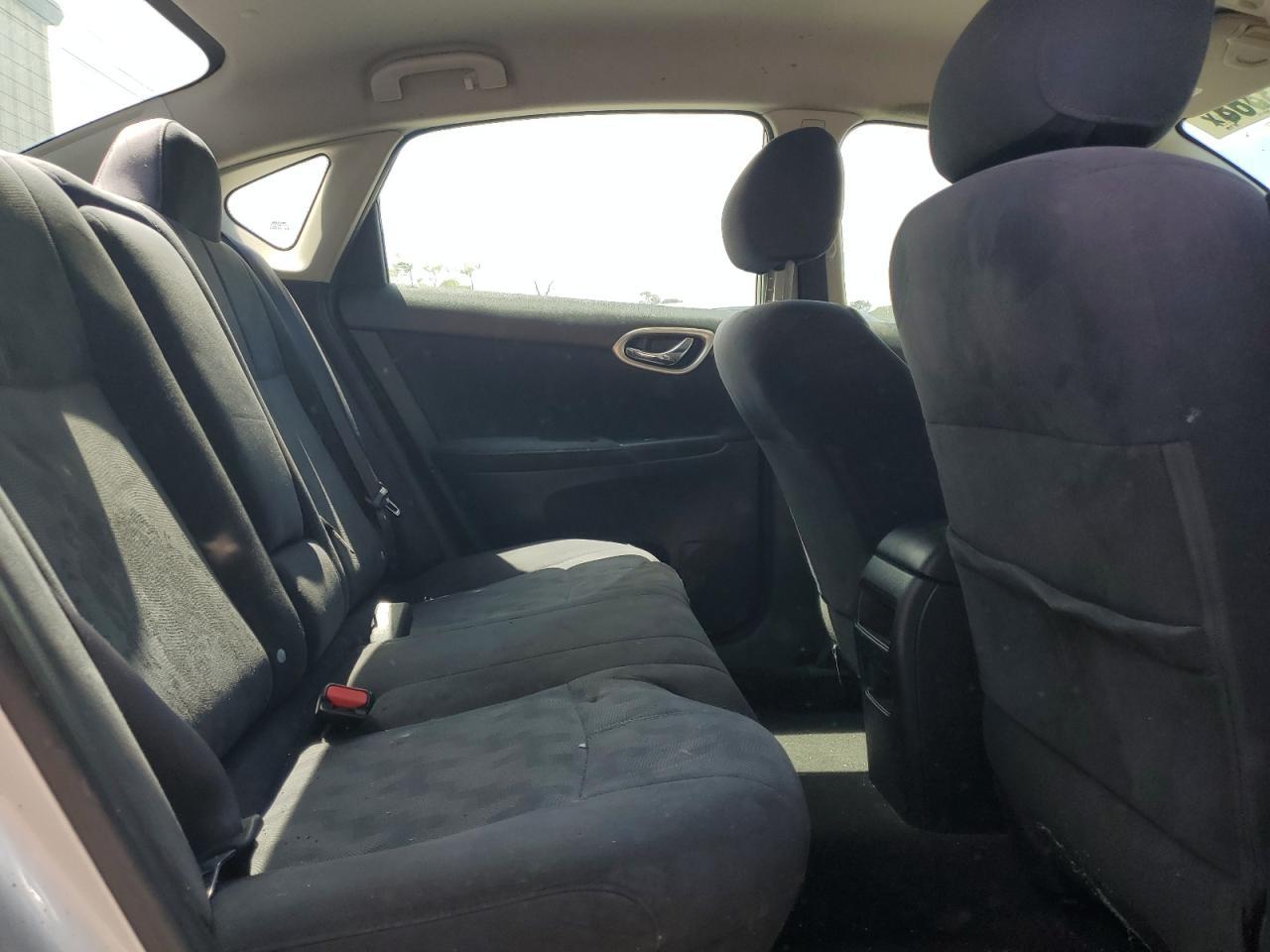 2013 NISSAN SENTRA S - Фото 6