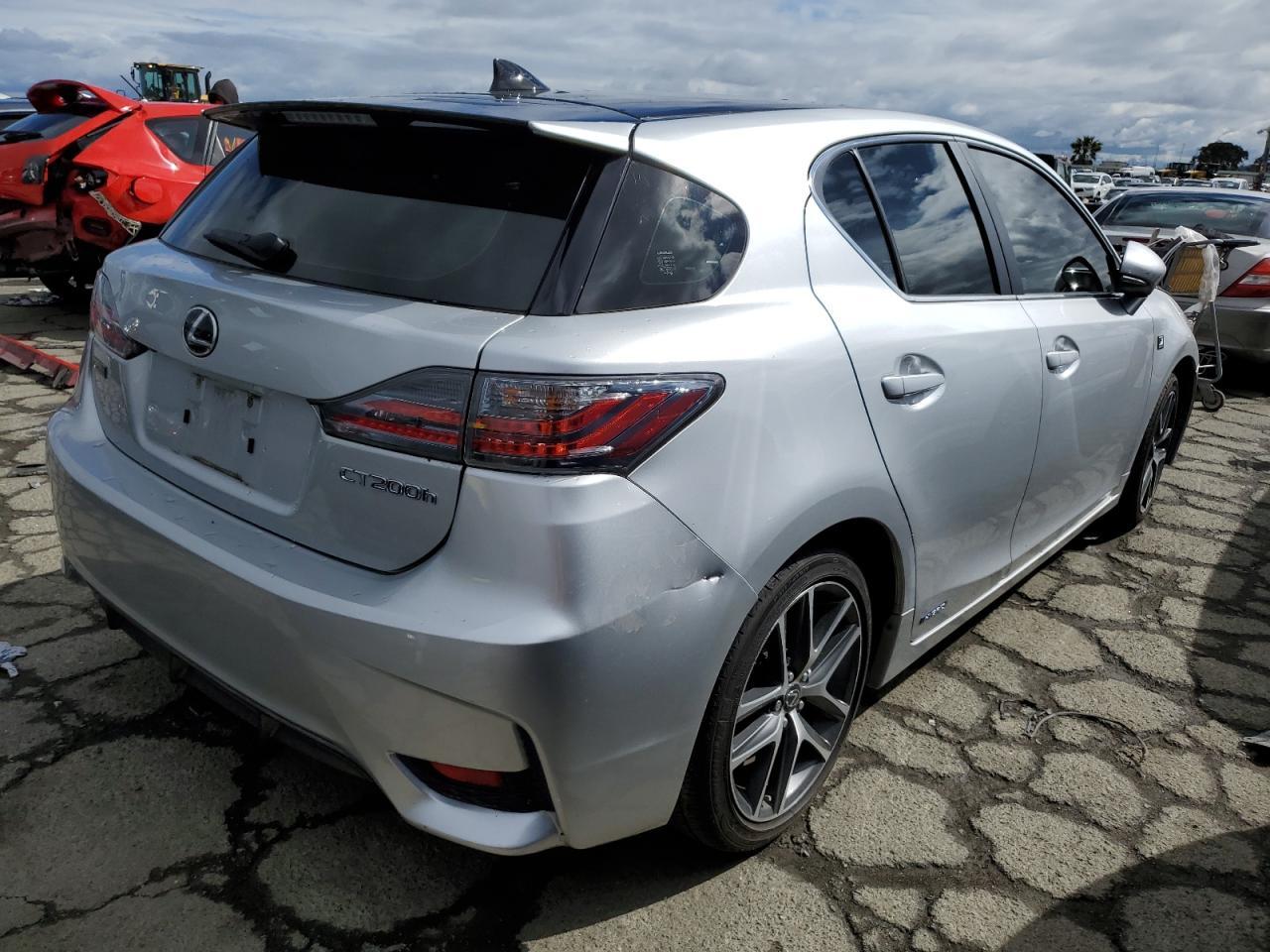 2016 LEXUS CT 200 - Фото 3