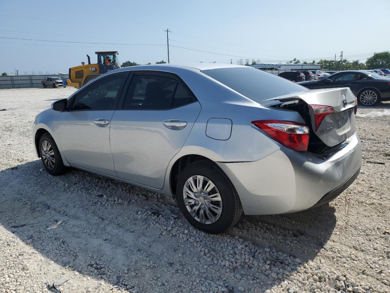 2015 TOYOTA COROLLA L - Фото 2