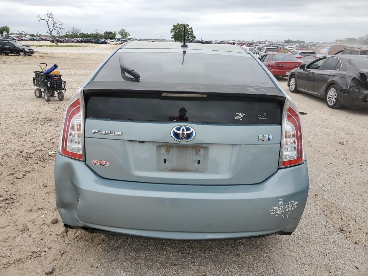 2013 TOYOTA PRIUS - Image 6