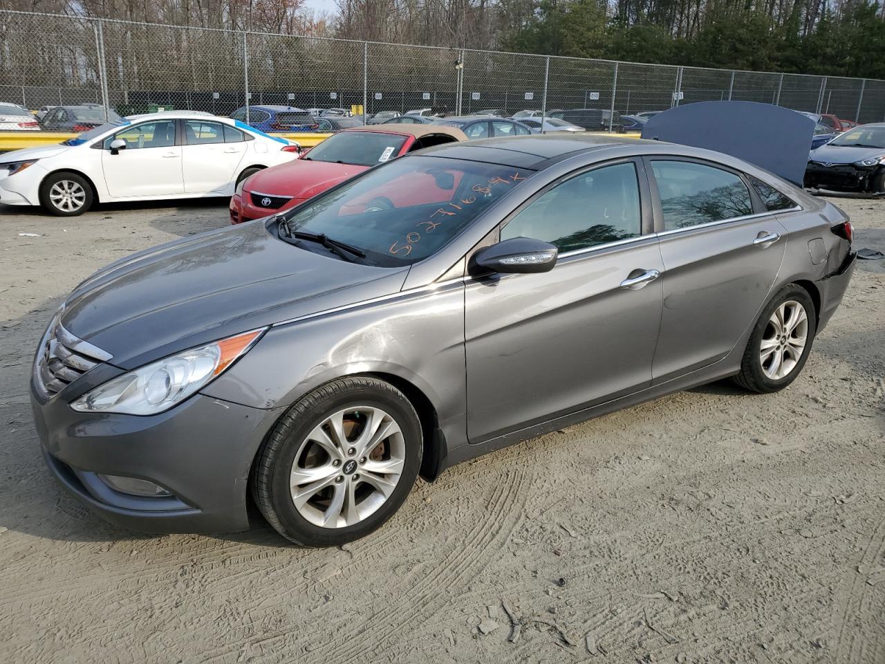 2013 HYUNDAI SONATA SE