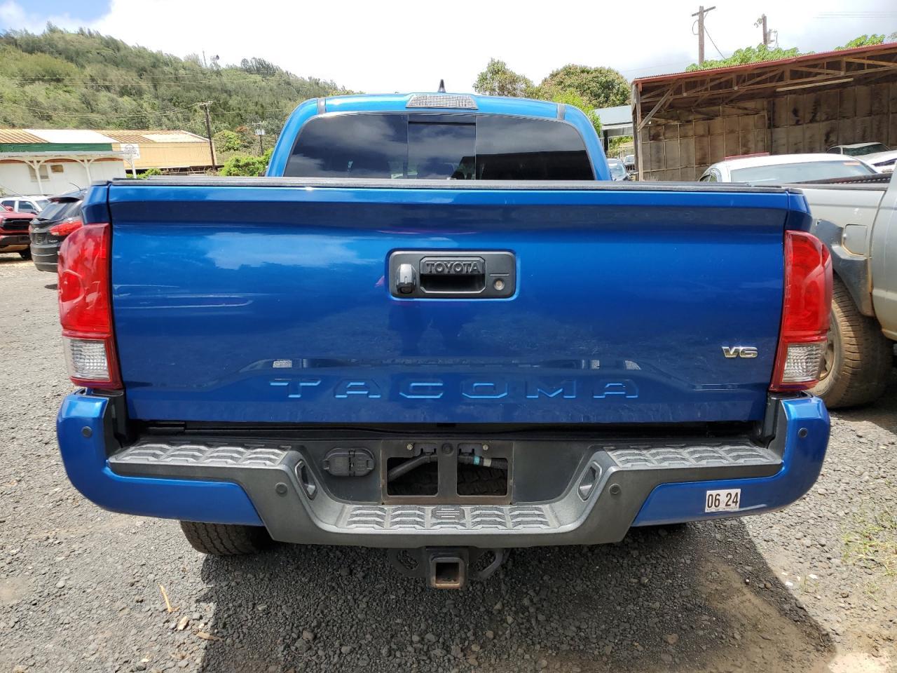2017 TOYOTA TACOMA DOU - Фото 6