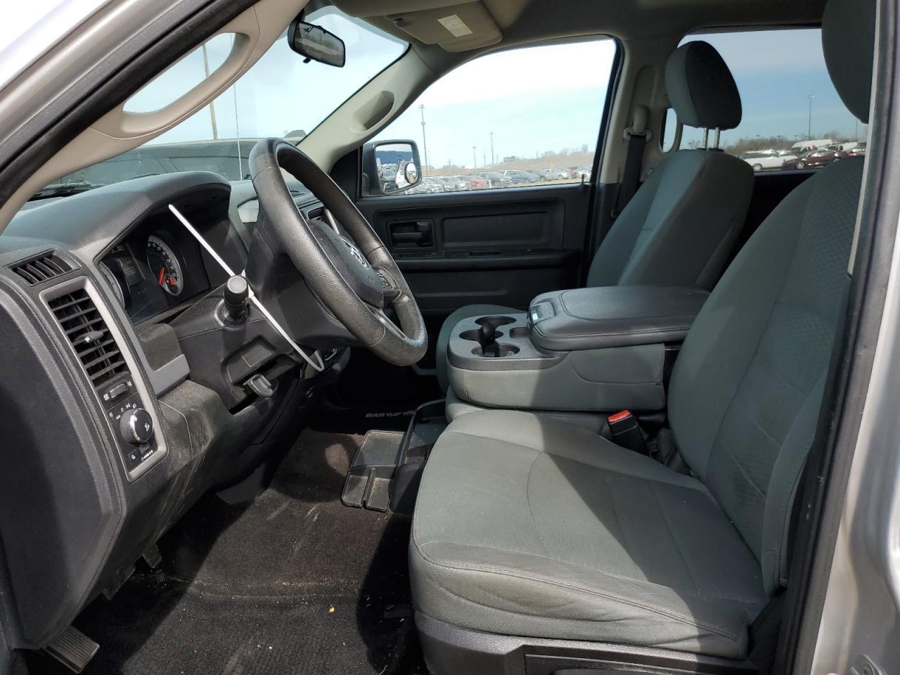 2014 RAM 1500 ST - Фото 7