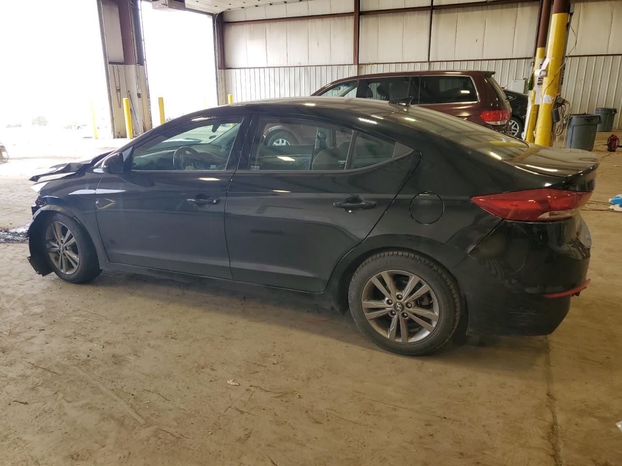 2018 HYUNDAI ELANTRA SE - Image 2