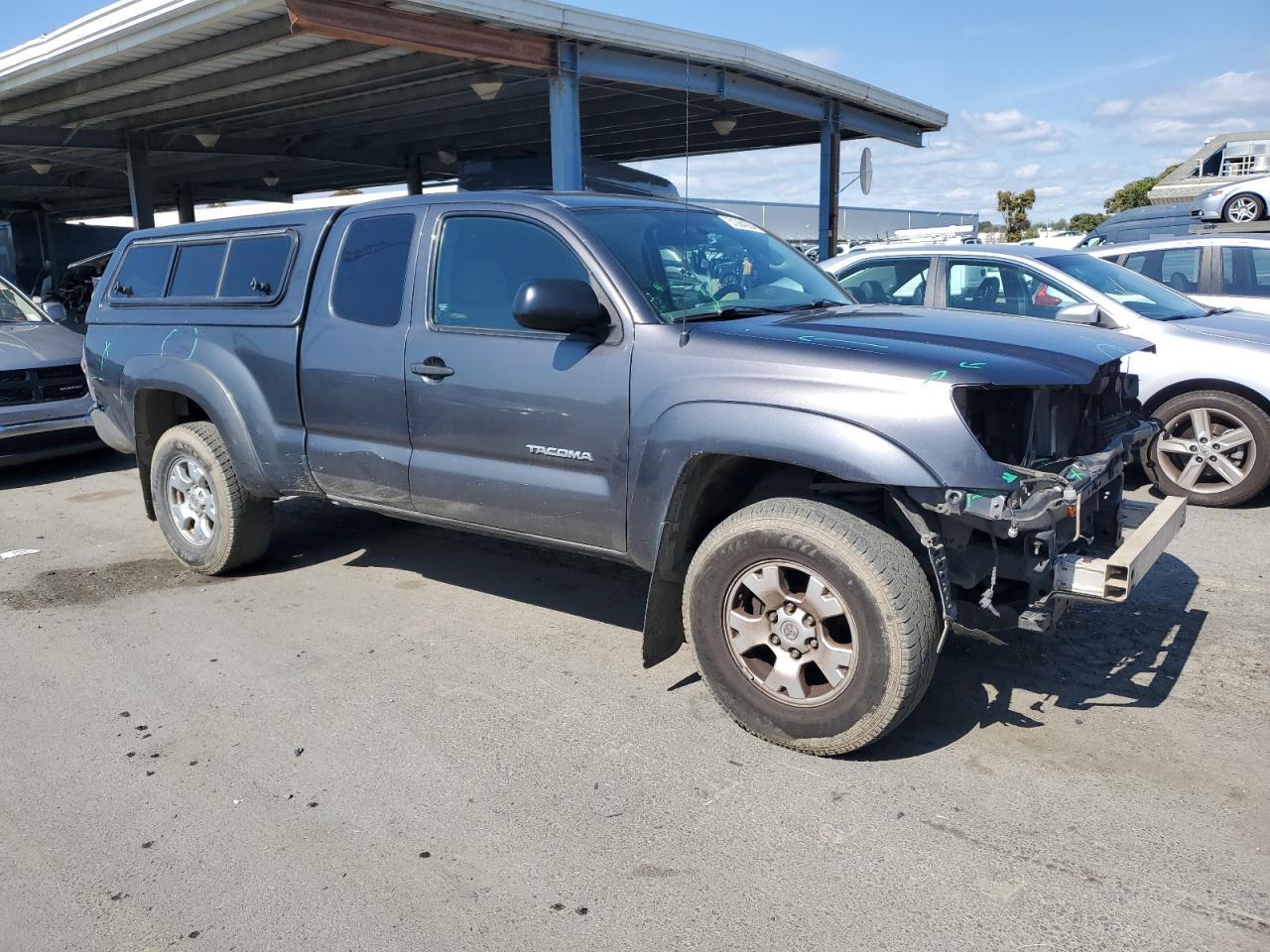 2015 TOYOTA TACOMA ACC - Image 4