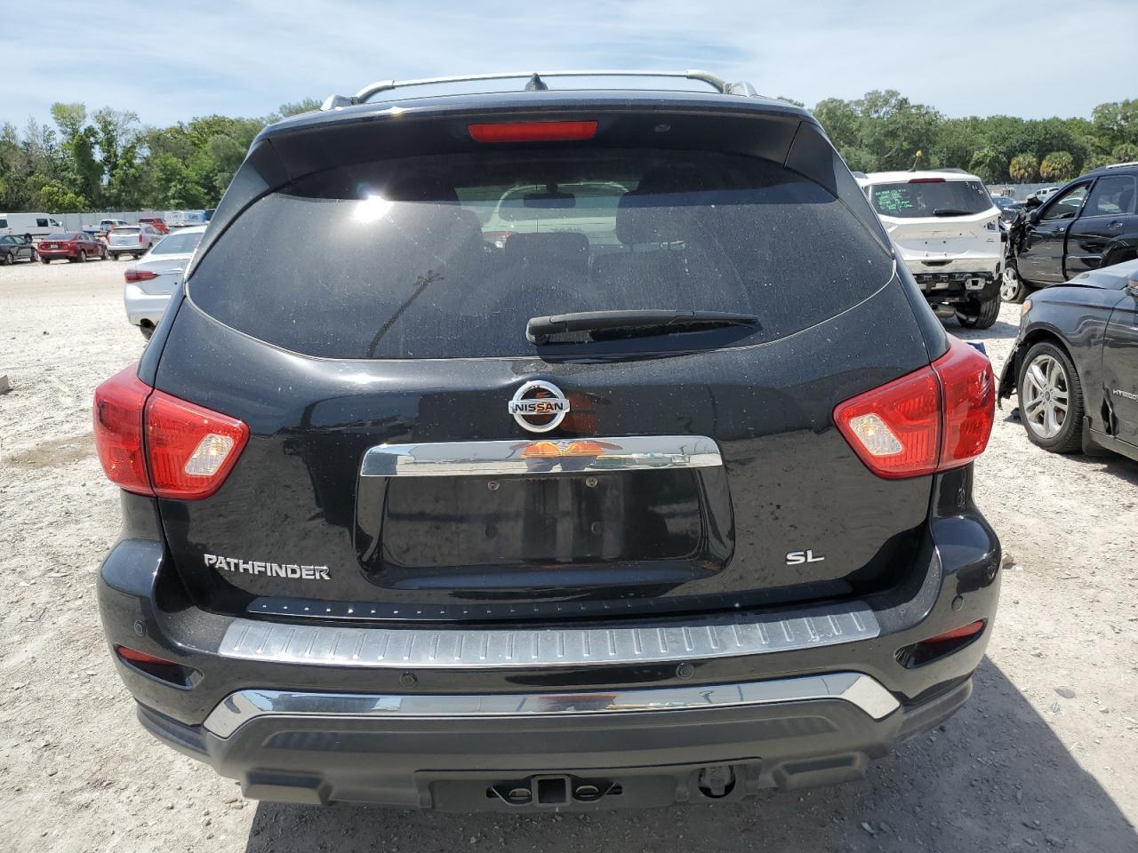 2017 NISSAN PATHFINDER - Фото 6