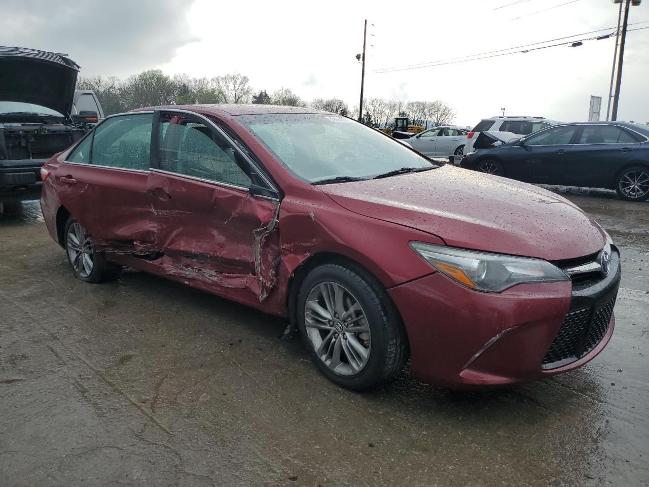 2016 TOYOTA CAMRY LE - Фото 4