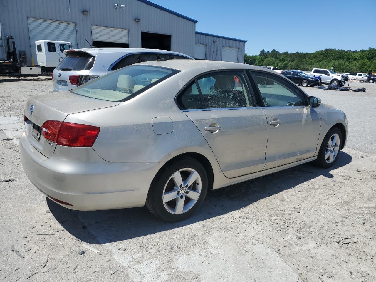 2013 VOLKSWAGEN JETTA TDI - Фото 3