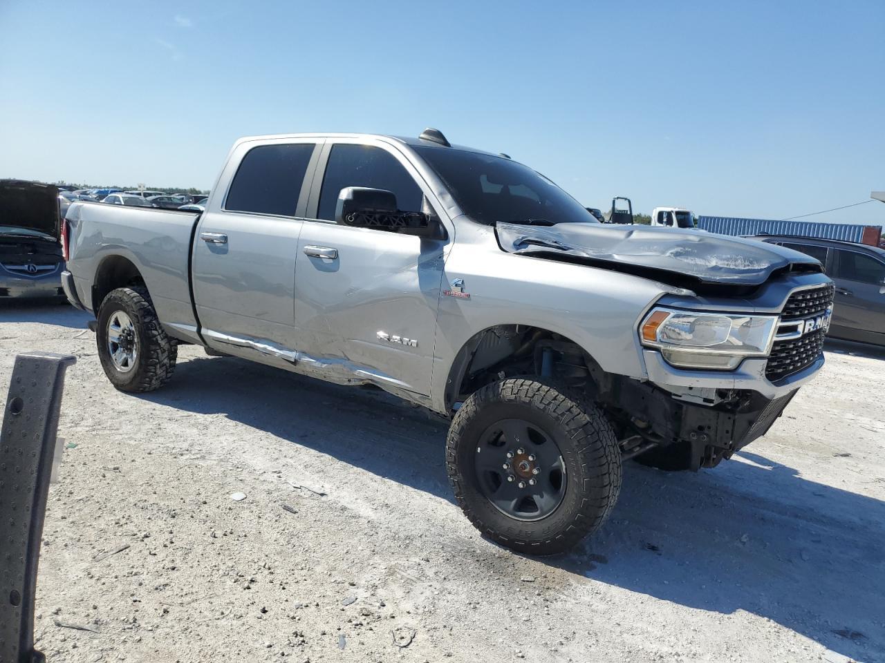 2022 RAM 2500 BIG H - Фото 4
