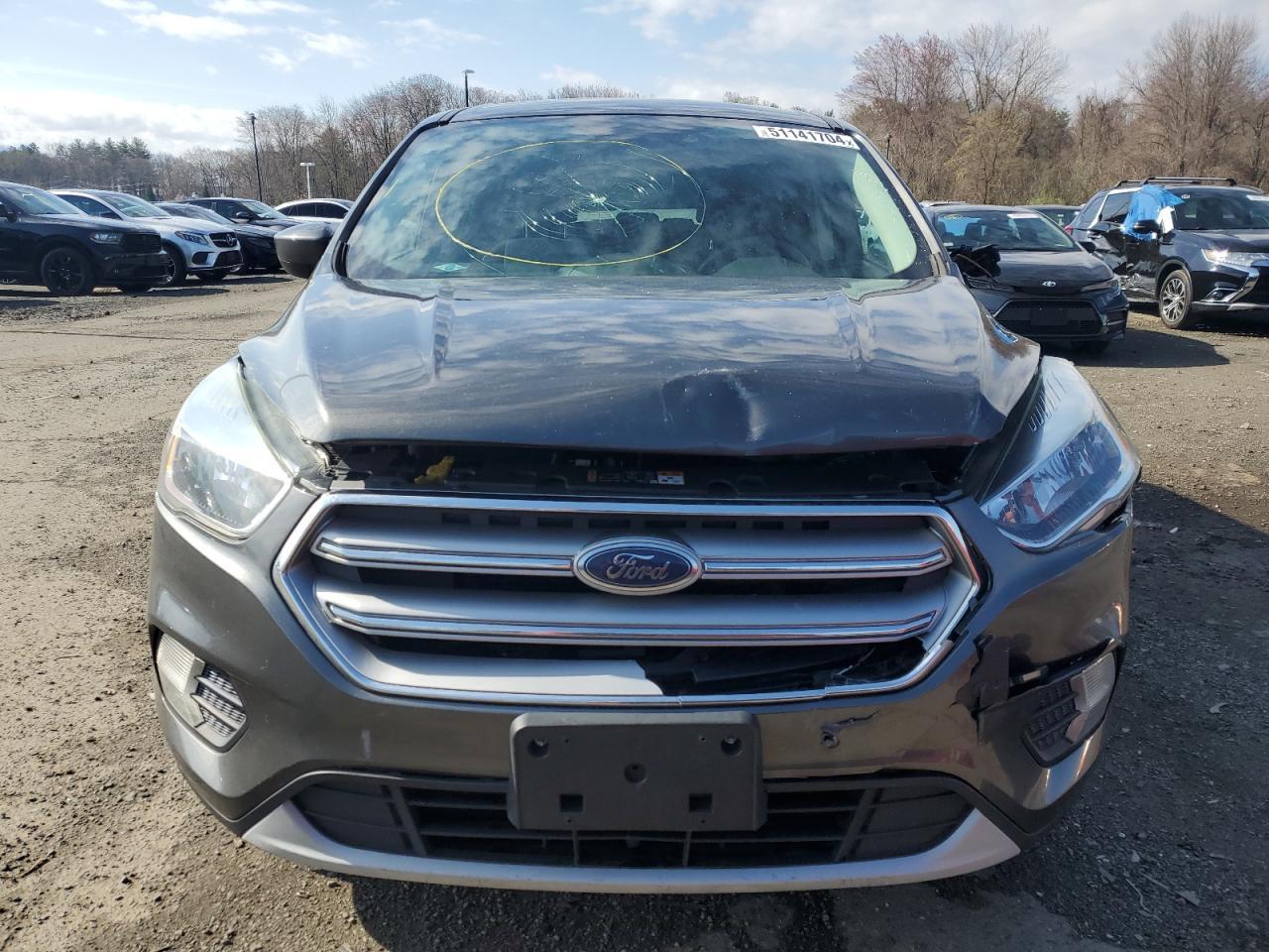 2017 FORD ESCAPE SE - Image 5