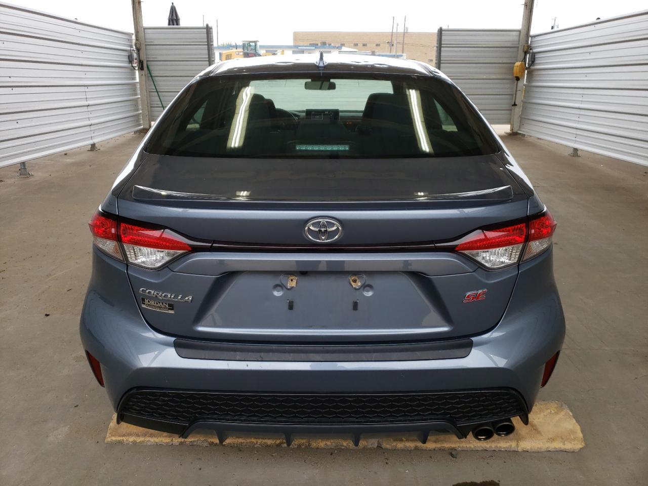 2020 TOYOTA COROLLA SE - Фото 6