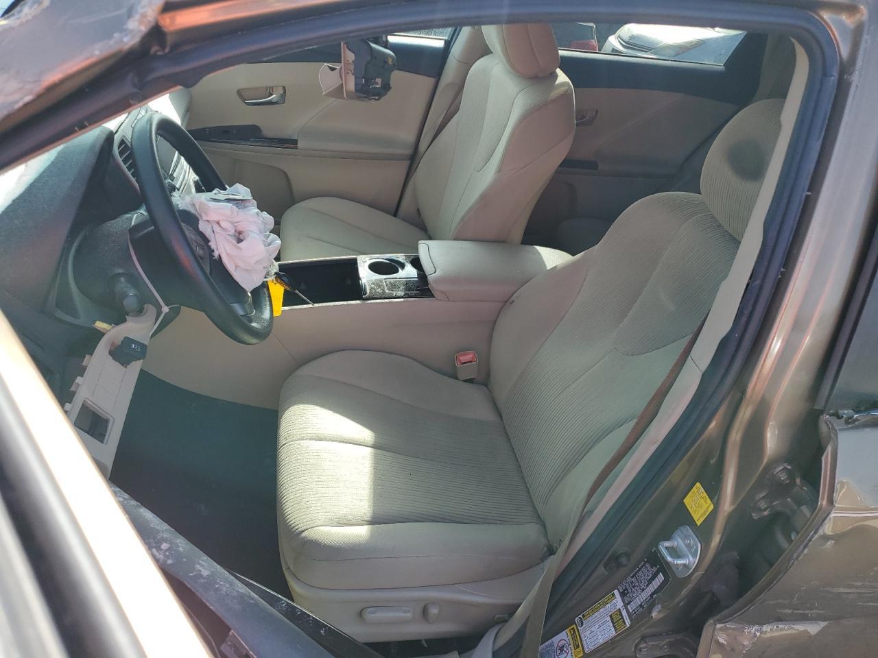 2011 TOYOTA VENZA - Фото 7