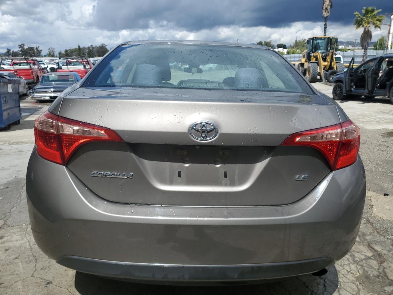 2019 TOYOTA COROLLA L - Image 6