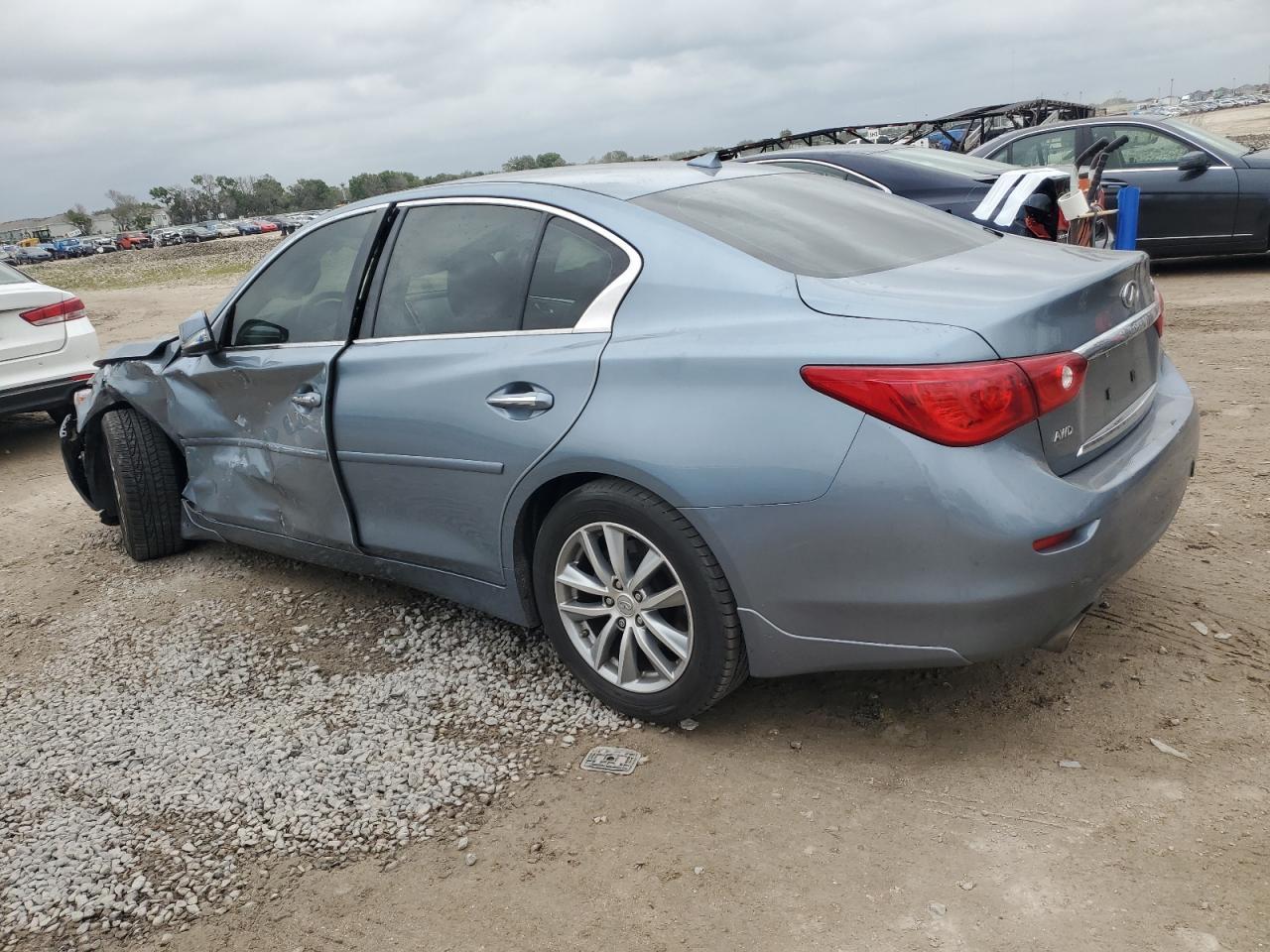 2014 INFINITI Q50 BASE - Image 2