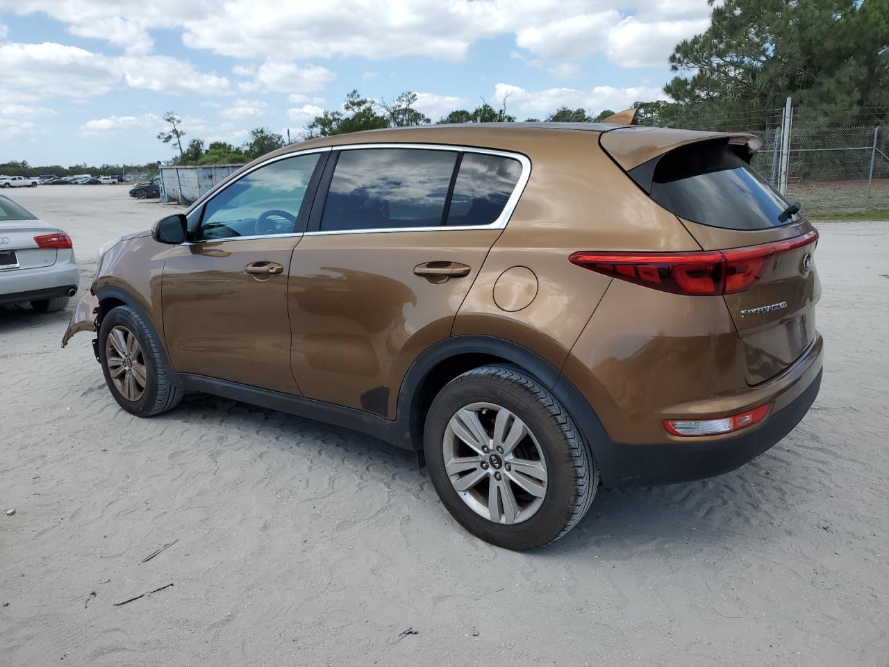 2017 KIA SPORTAGE L - Фото 2