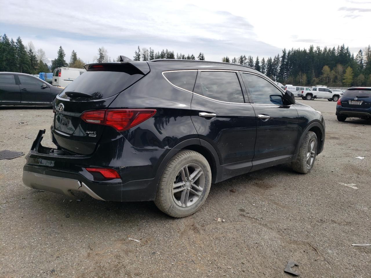 2017 HYUNDAI SANTA FE S - Image 3