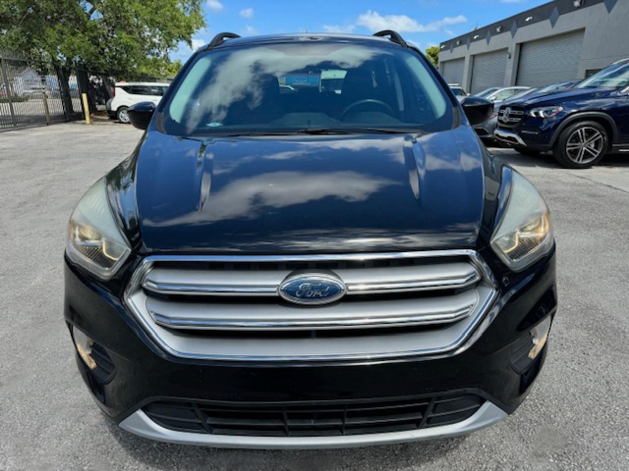 2017 FORD ESCAPE SE - Фото 5