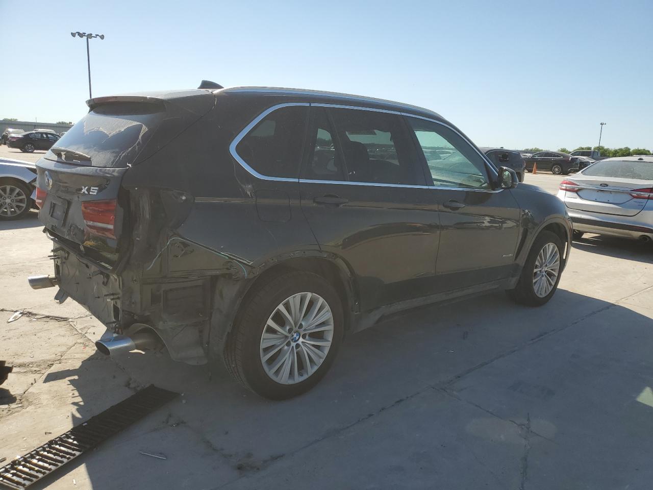2016 BMW X5 XDRIVE3 - Фото 3