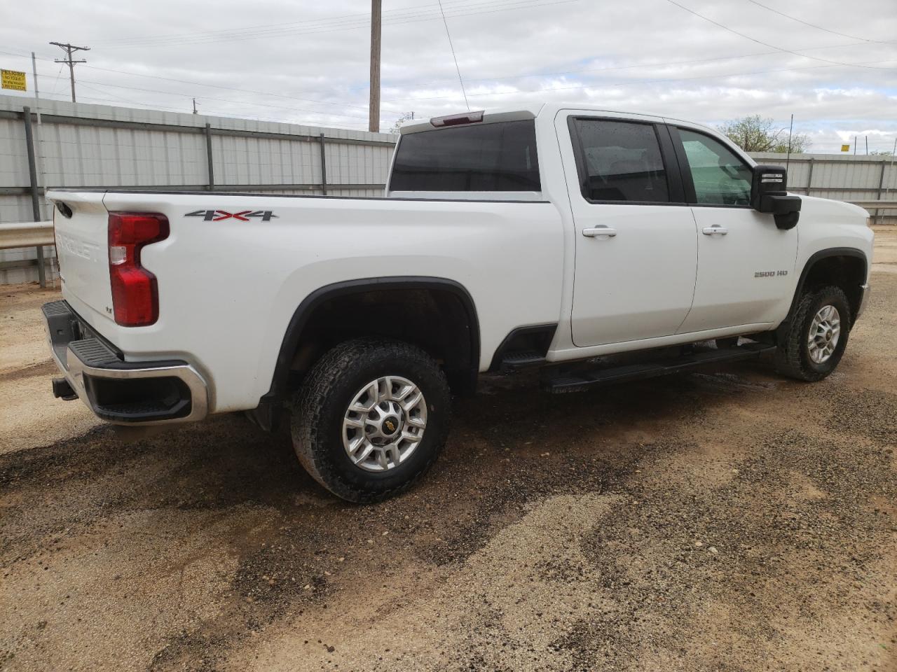 2021 CHEVROLET SILVERADO - Фото 3