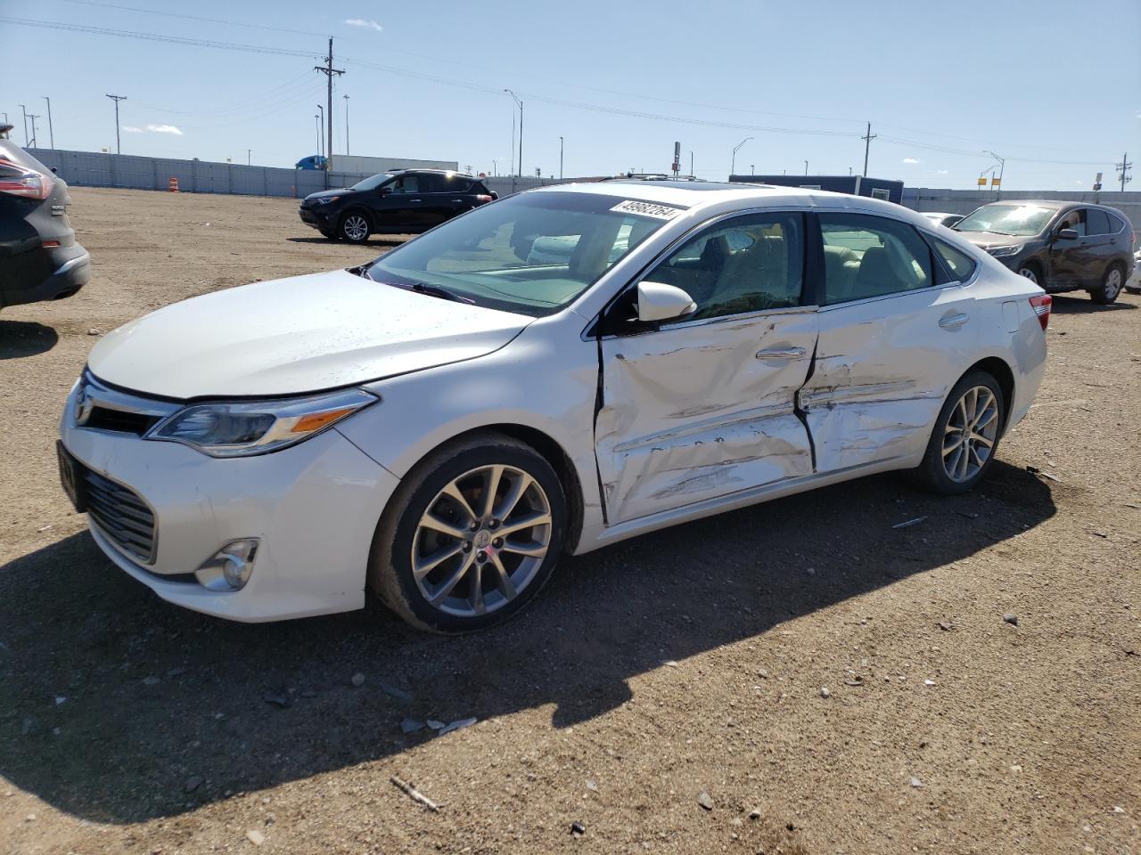 2015 TOYOTA AVALON XLE