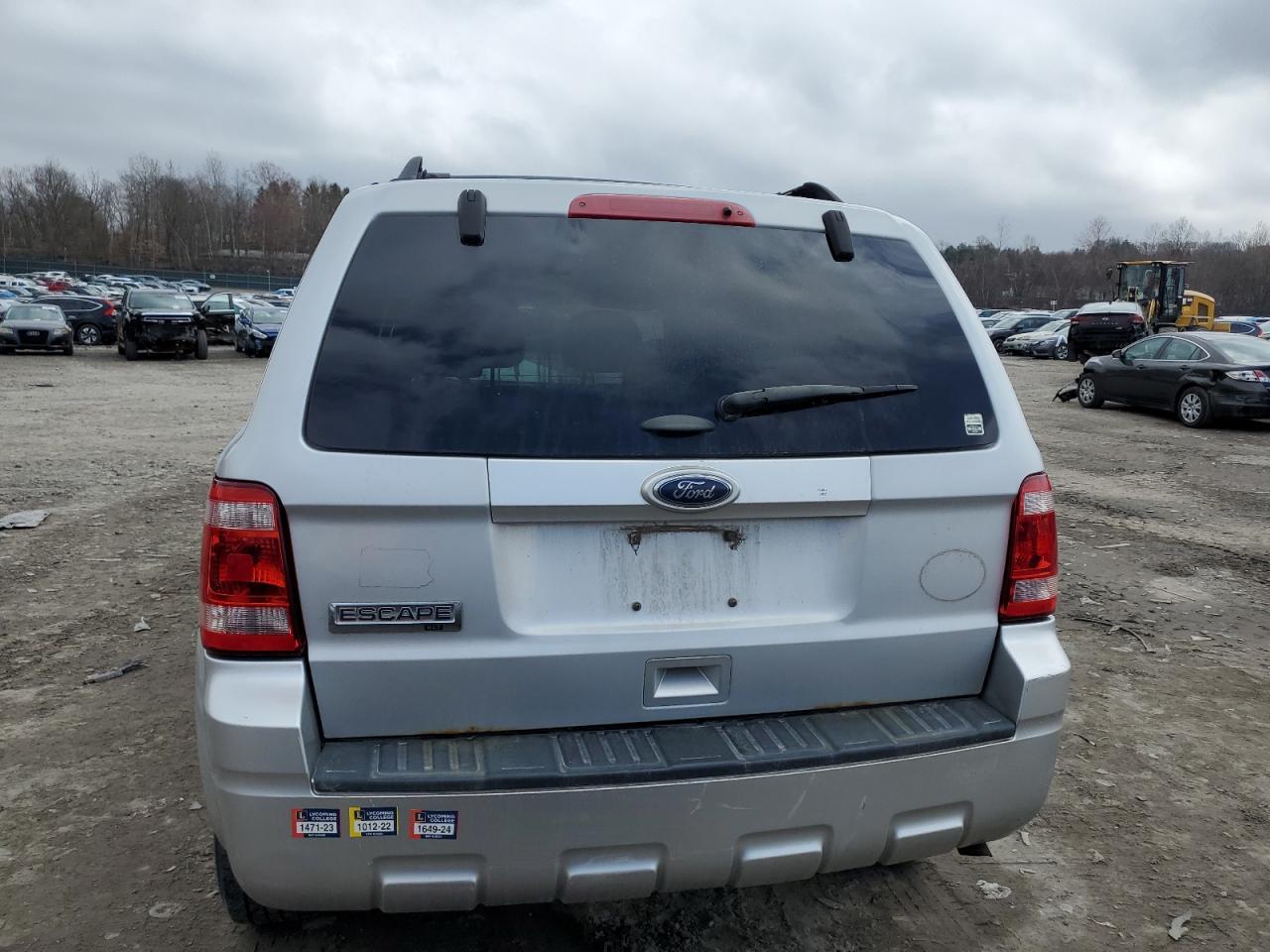 2012 FORD ESCAPE XLT - Image 6