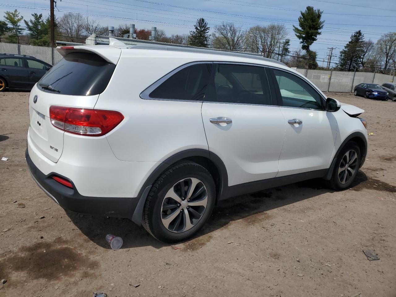2016 KIA SORENTO EX - Image 3