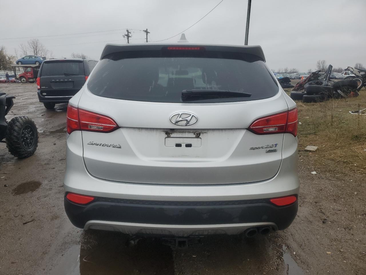 2013 HYUNDAI SANTA FE S - Image 6