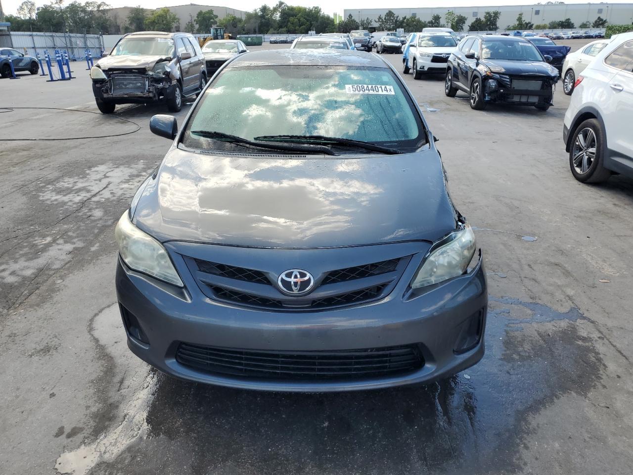 2013 TOYOTA COROLLA BA - Image 5