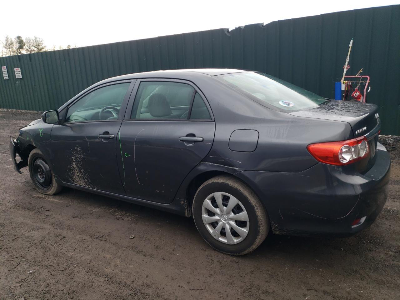 2013 TOYOTA COROLLA BA - Фото 2