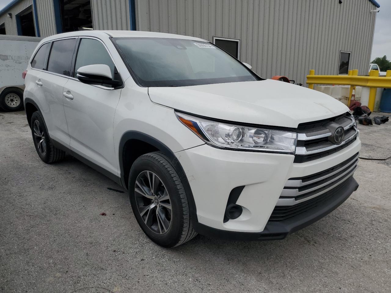 2019 TOYOTA HIGHLANDER - Image 4