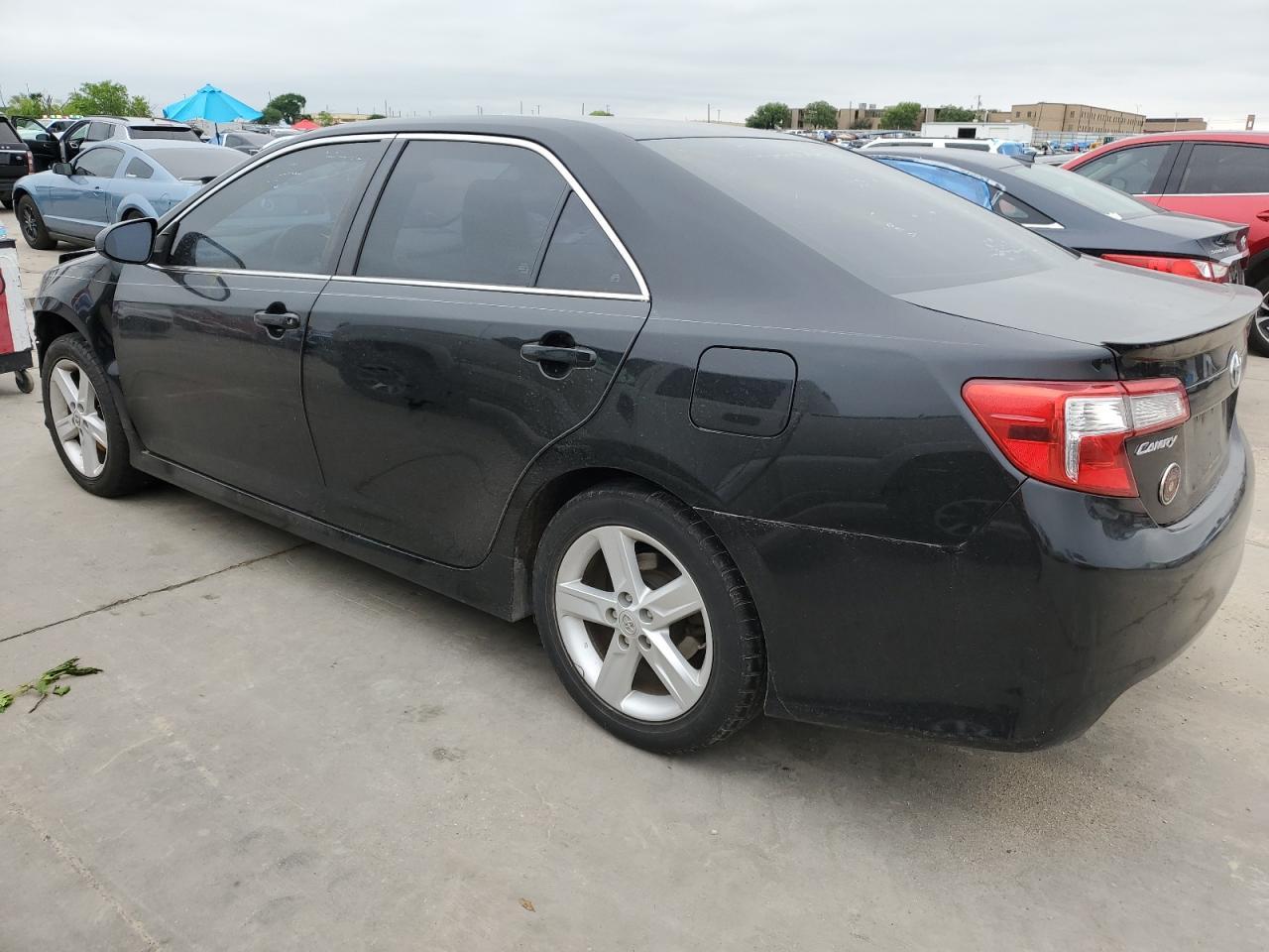 2014 TOYOTA CAMRY L - Image 2