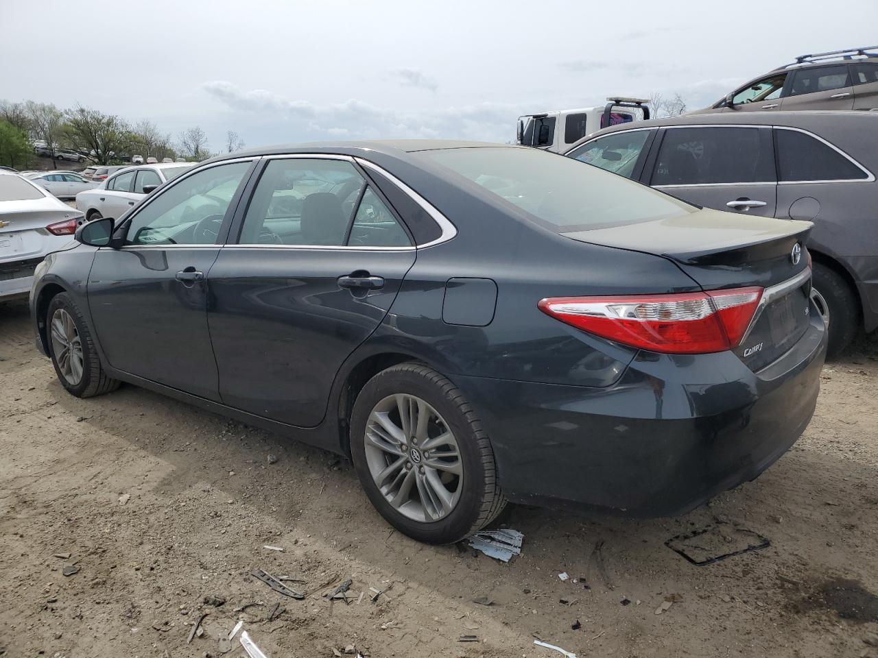 2017 TOYOTA CAMRY LE - Фото 2