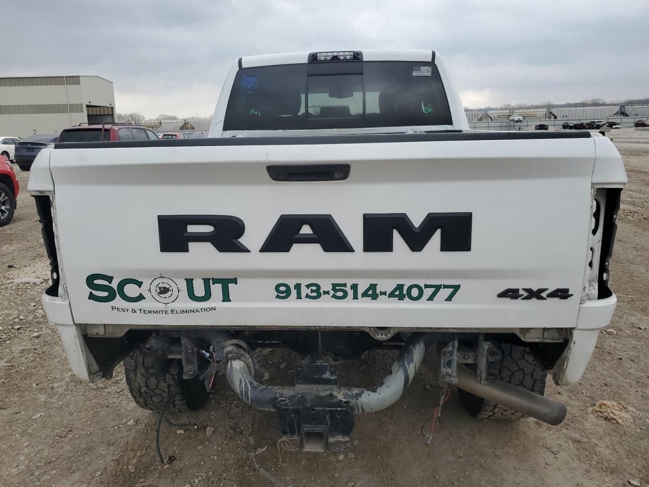 2017 RAM 2500 SLT - Image 6