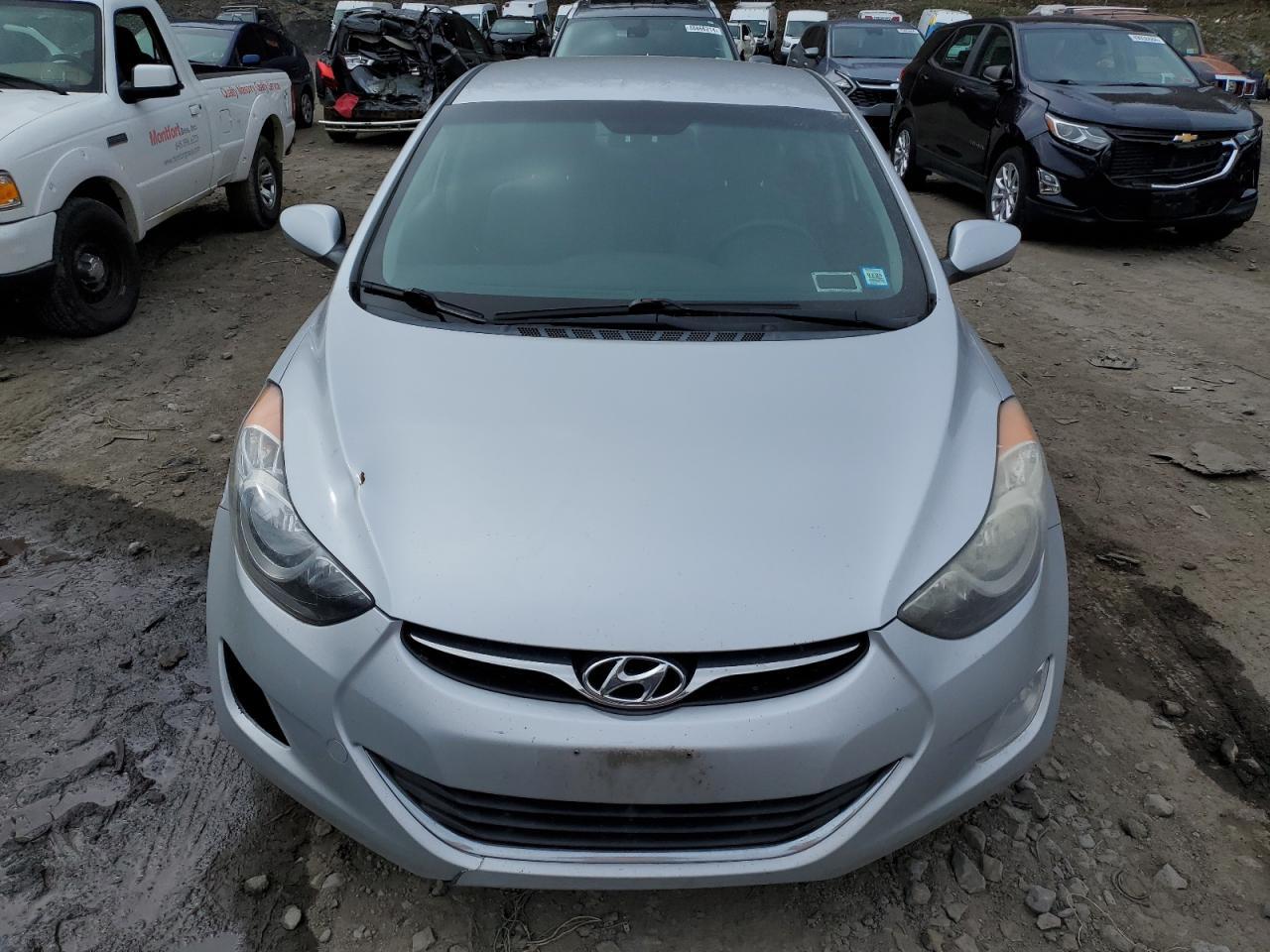 2013 HYUNDAI ELANTRA GL - Фото 5