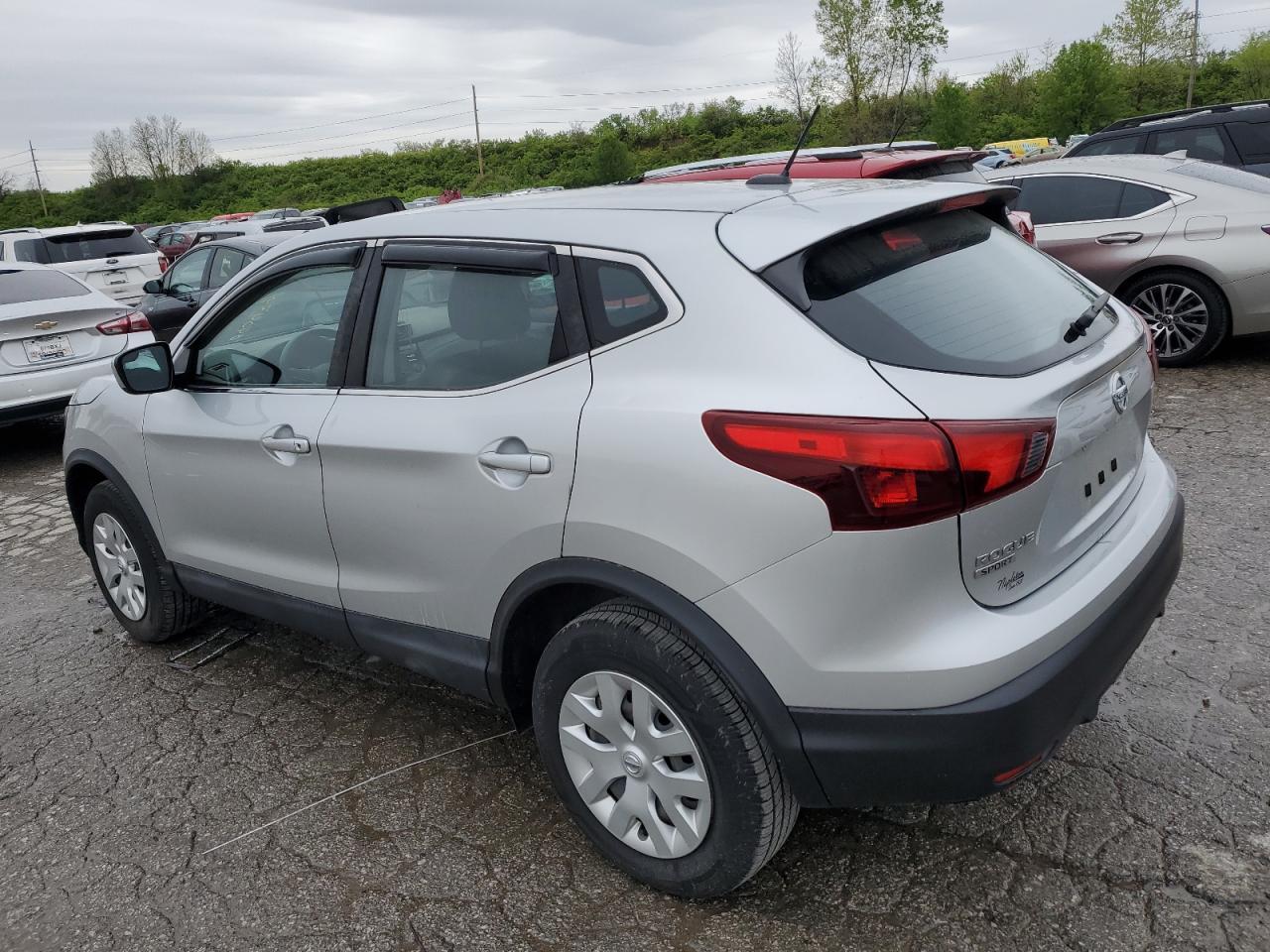 2018 NISSAN ROGUE SPOR - Фото 2