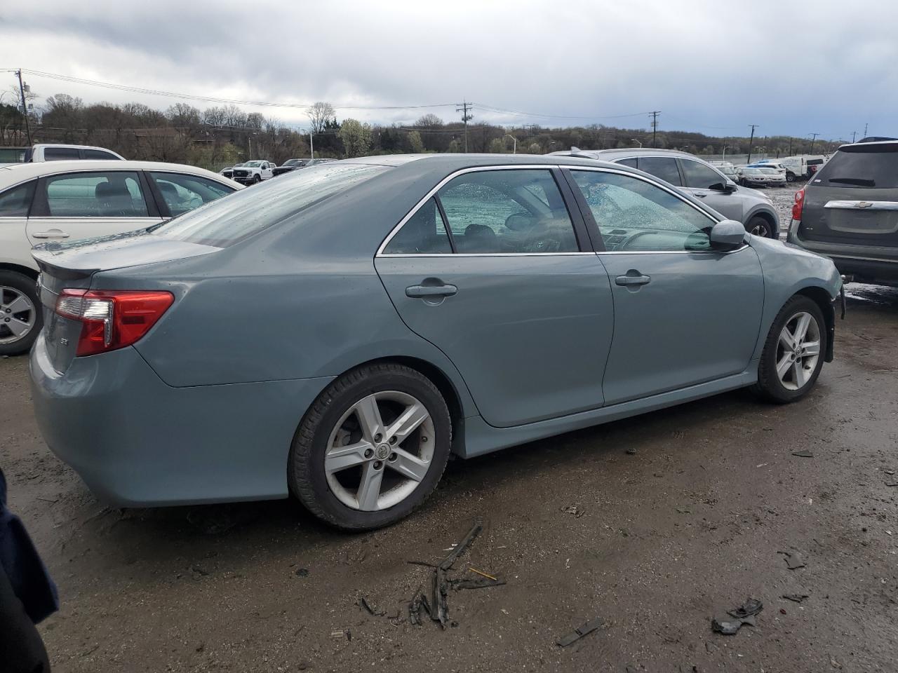 2014 TOYOTA CAMRY L - Image 3