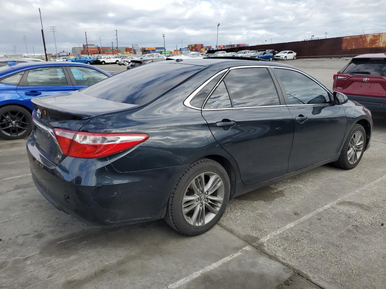 2016 TOYOTA CAMRY LE - Фото 3