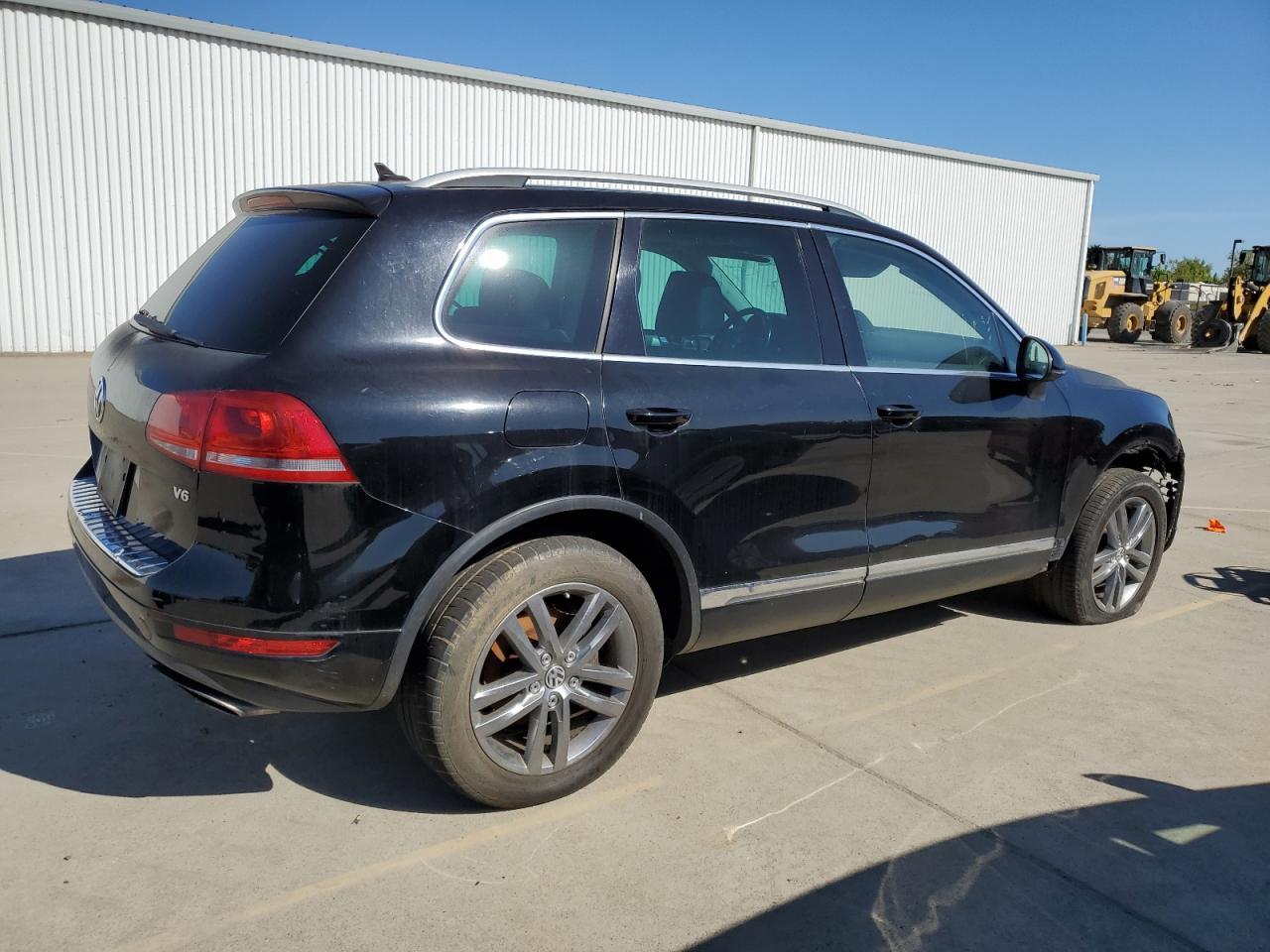 2011 VOLKSWAGEN TOUAREG V6 - Фото 3
