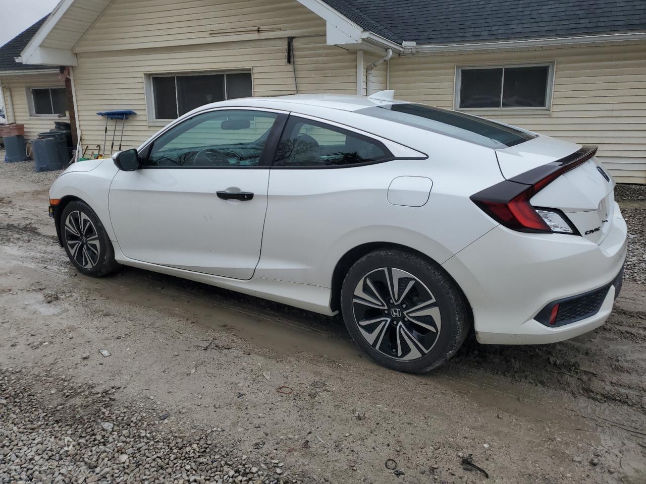 2018 HONDA CIVIC EXL - Image 2