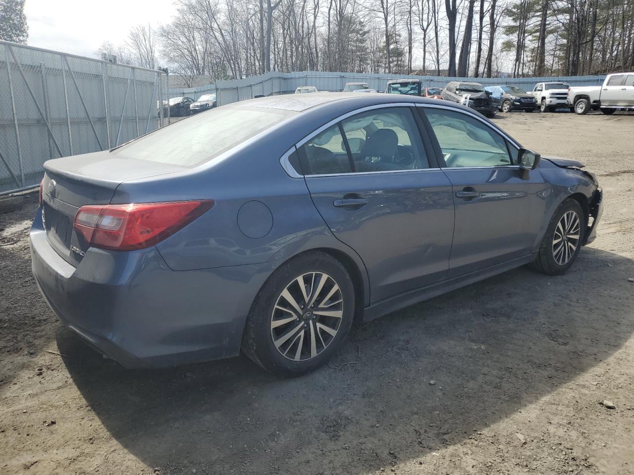 2018 SUBARU LEGACY 2.5 - Фото 3