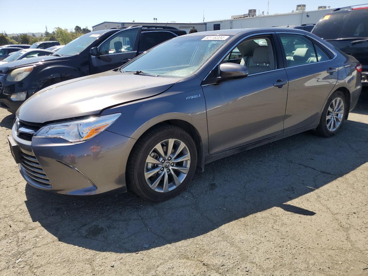 2017 TOYOTA CAMRY HYBR