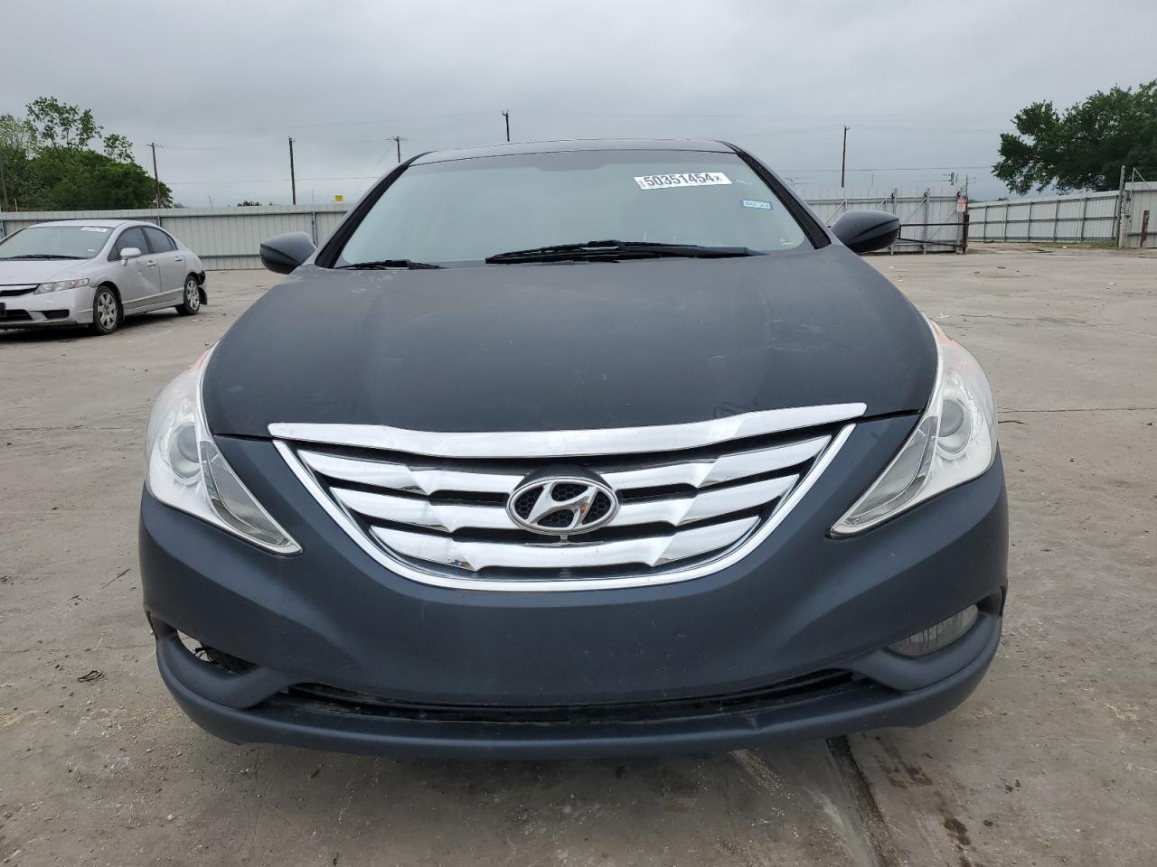 2011 HYUNDAI SONATA SE - Image 5