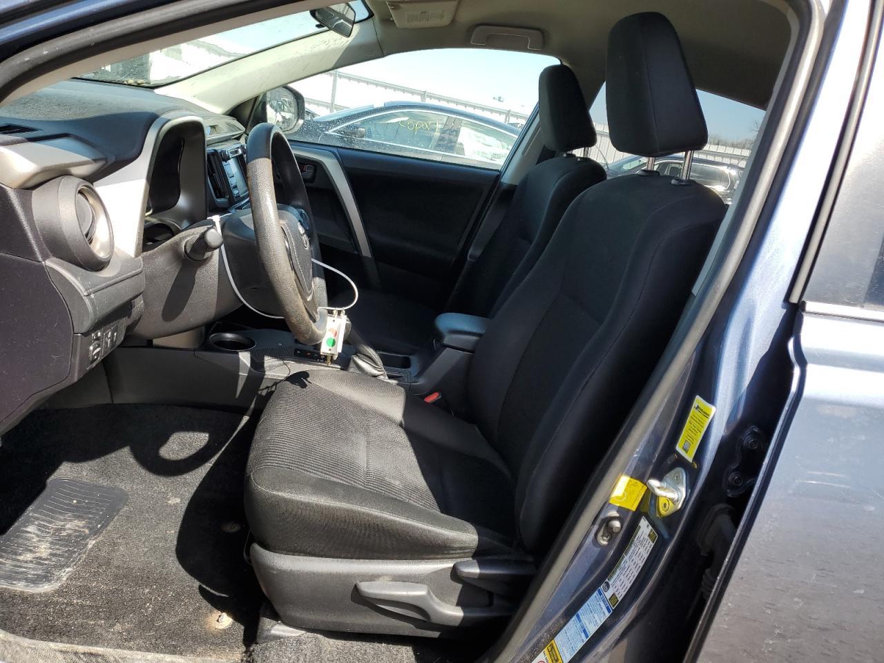 2014 TOYOTA RAV4 LE - Image 7