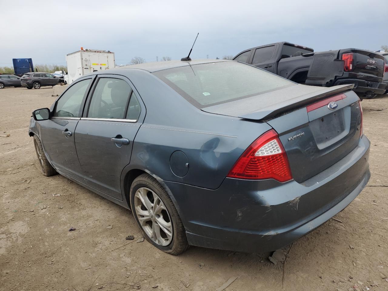 2012 FORD FUSION SE - Image 2