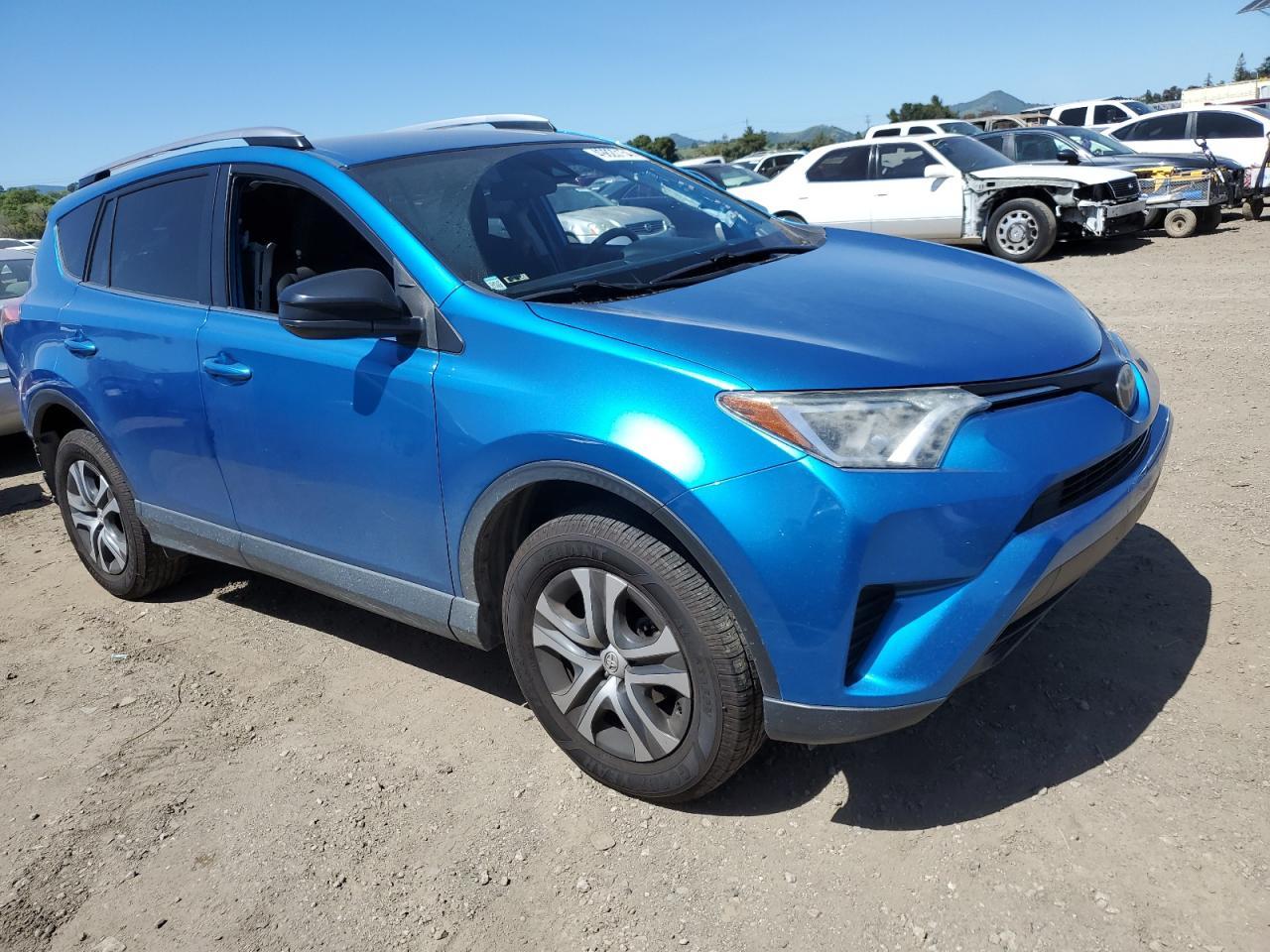 2017 TOYOTA RAV4 LE - Image 4